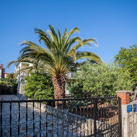 Villa Vosilla Apartments Cres Εξωτερικό φωτογραφία