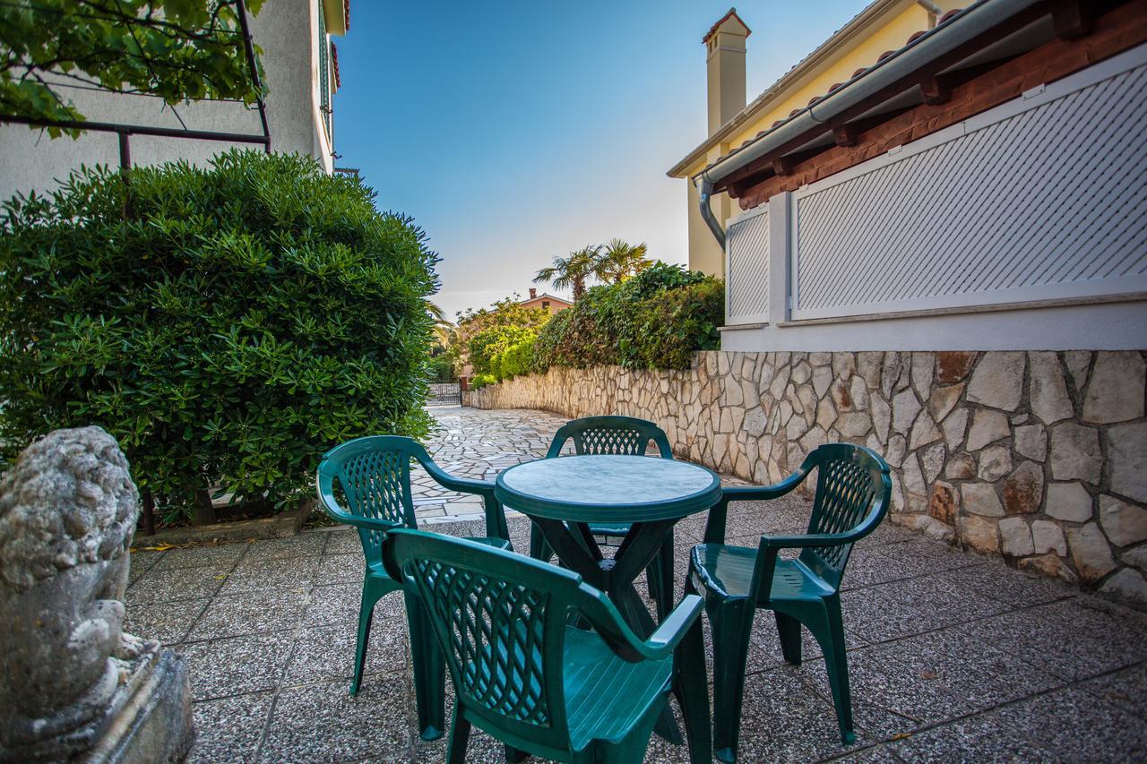 Villa Vosilla Apartments Cres Εξωτερικό φωτογραφία